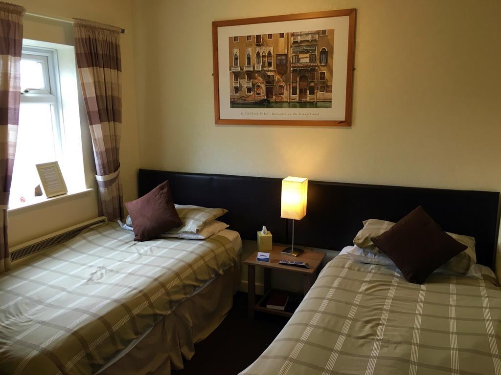 Redbeck Motel Wakefield Bagian luar foto