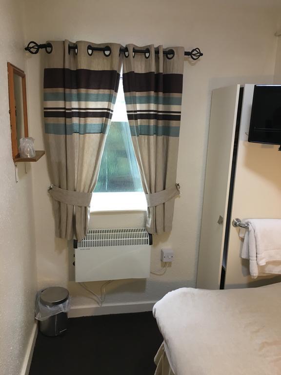 Redbeck Motel Wakefield Bagian luar foto
