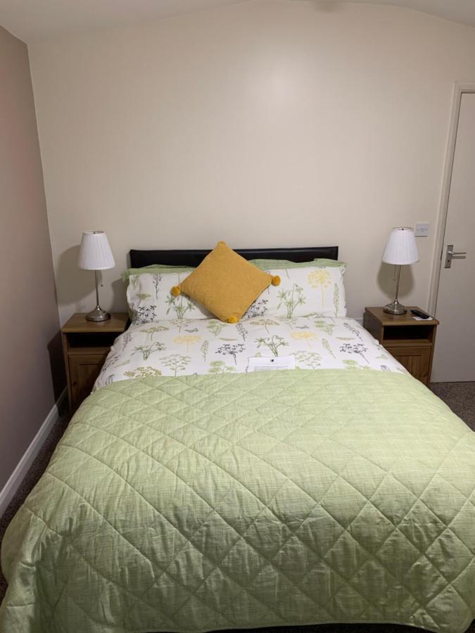Redbeck Motel Wakefield Bagian luar foto